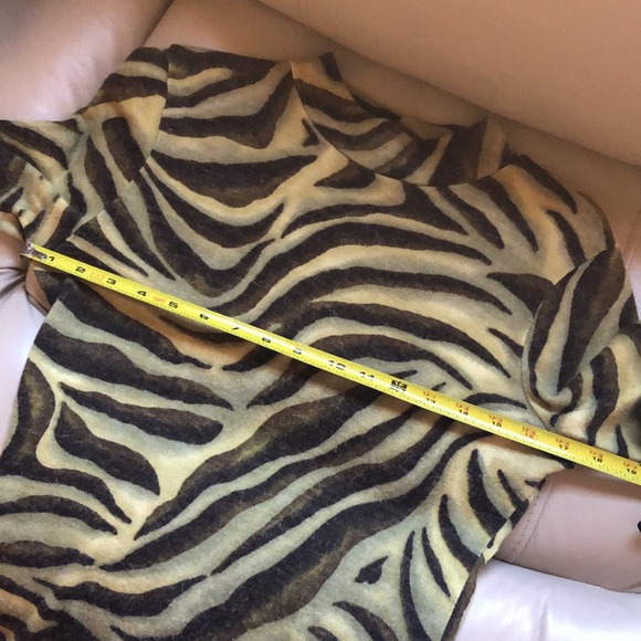Animal print sweater - Picture 4 of 10